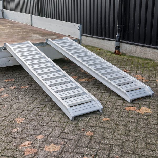 Loading ramp SET 247cm 1800 kg.