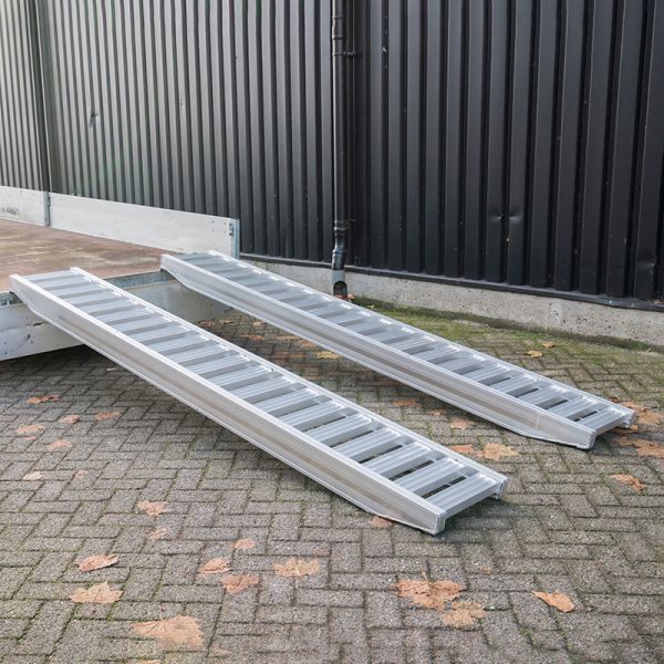 Rampboard stykke 300 cm 2500 kg.