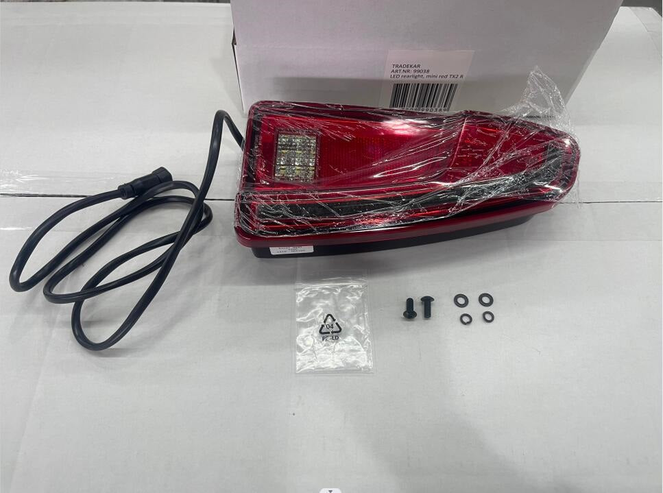 Spinder rear light on the right TX2