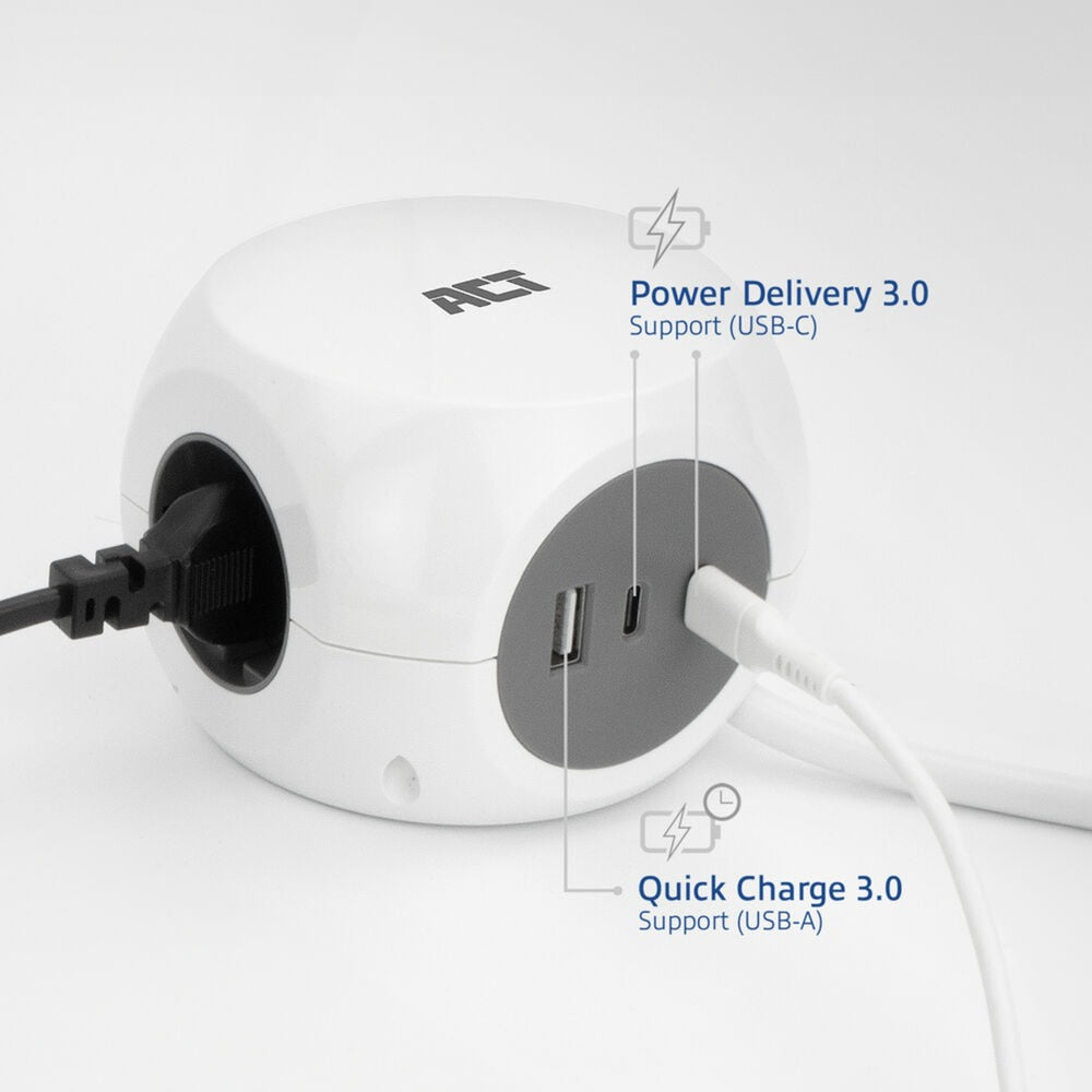 Act Connectivity Socket Kubus avec 3 sockets, 30W D