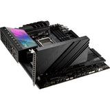 Asus Rog Crosshair X670E Held