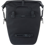 Basil single bag navigator waterproof mik hooks 25-31l black