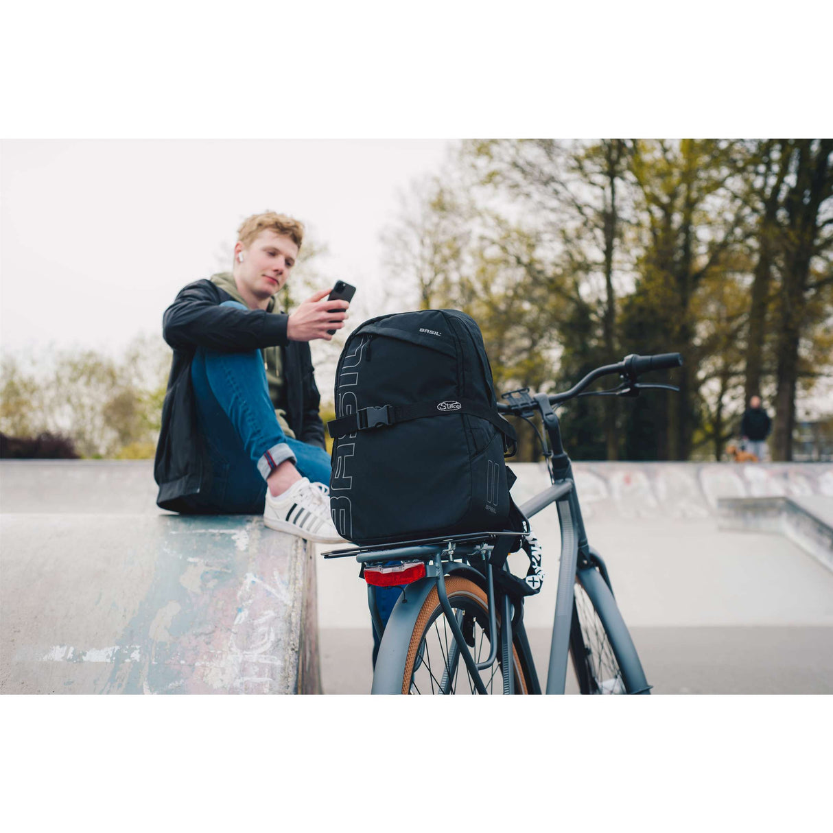 Steco Monkey-With Bagage Rider bredere med svart stropp