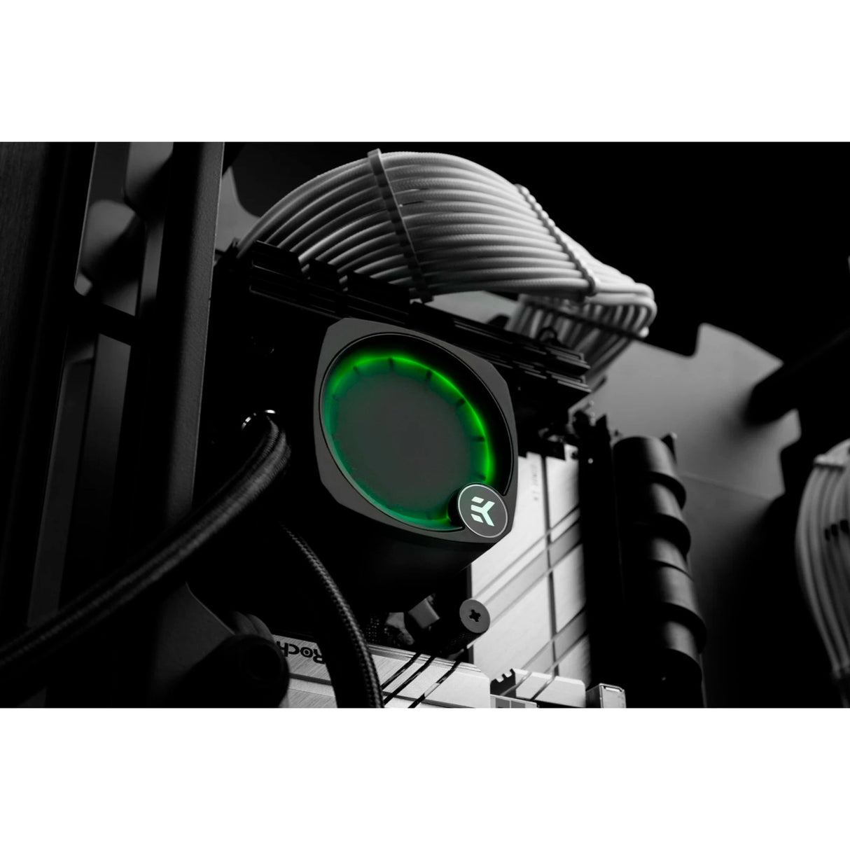 EKWB EKWB EK NUCLEUS AIO CR240 LUX D-RGB