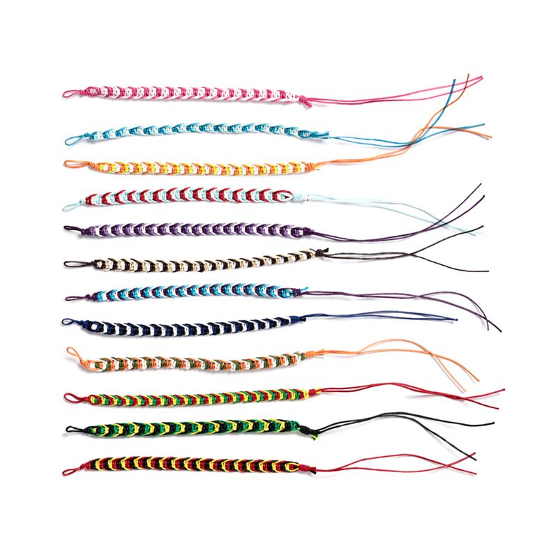 Frëndschaft Braceleten - geklappt flaach