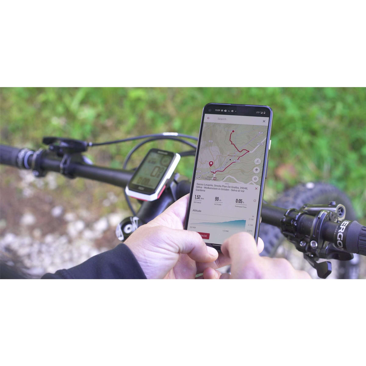 Sigma ROX 4,0 GPS SW White Standard kormánytartó + USB-C töltő kábel
