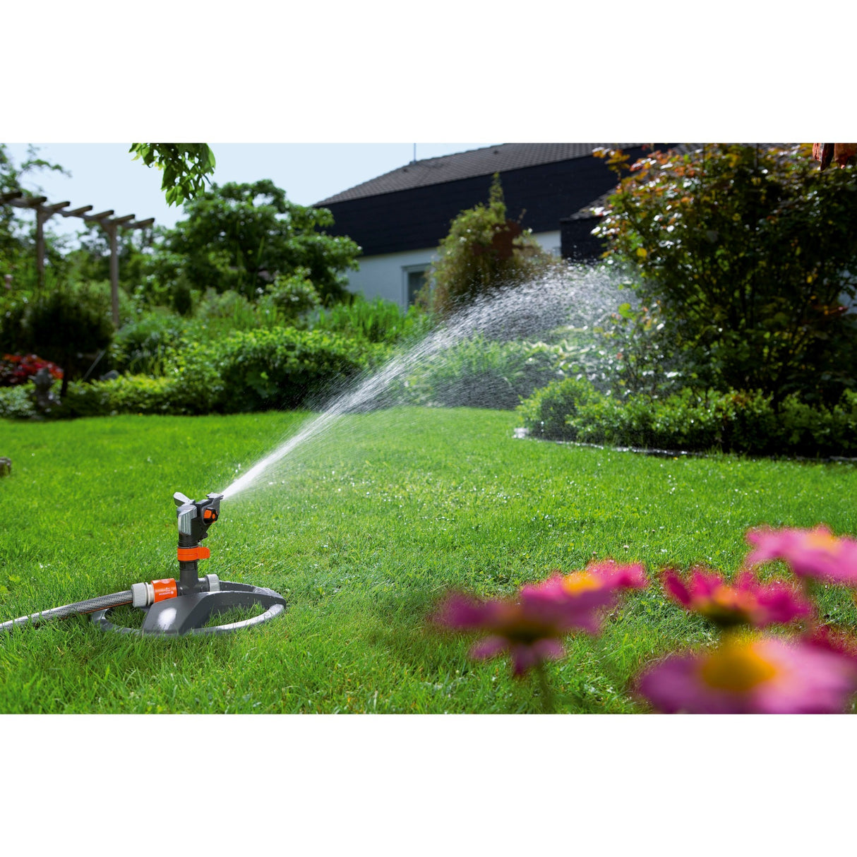 Gardena Premium pulzirajoči sektorji krožni razpršilec
