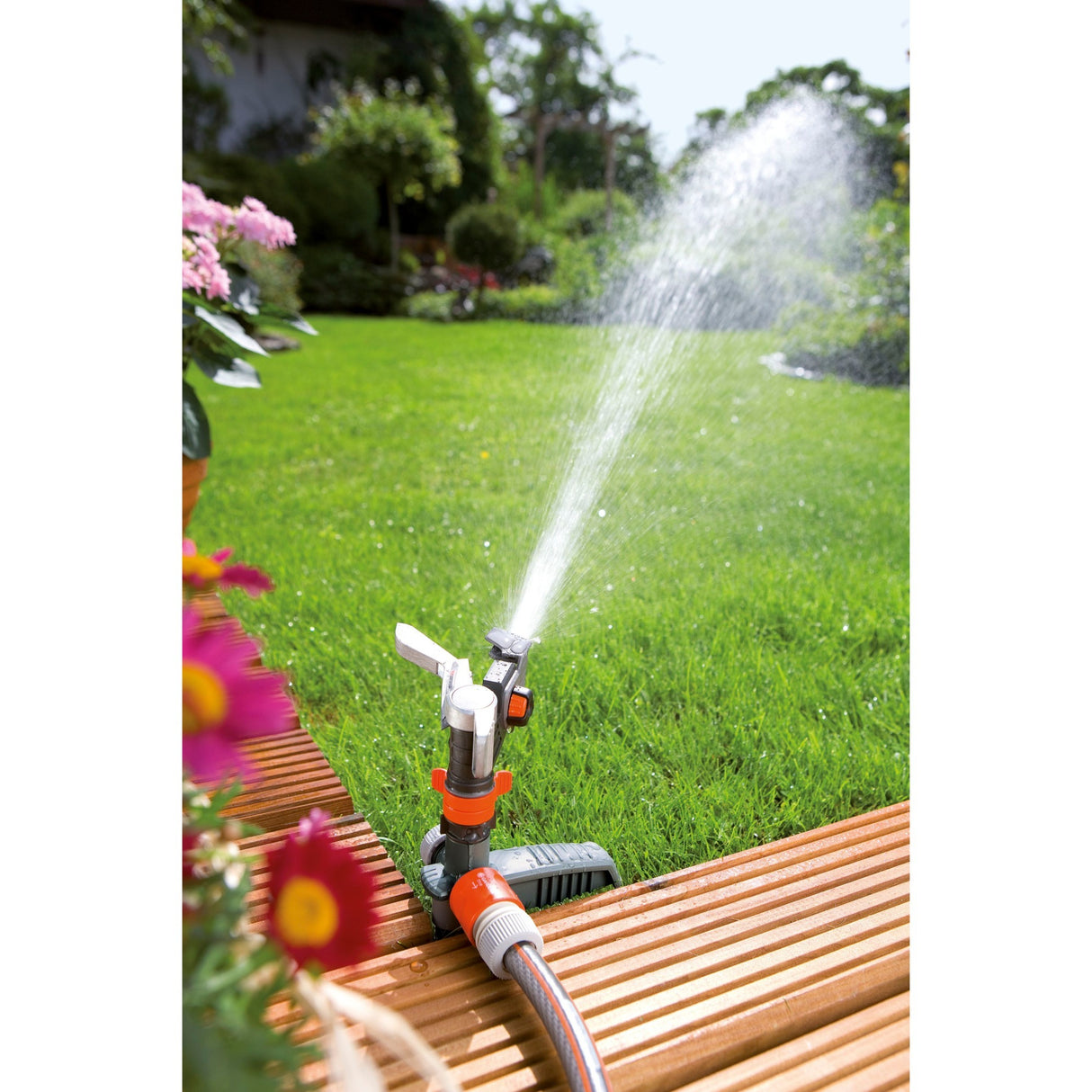 Gardena Premium pulsating sector and circular sprayer