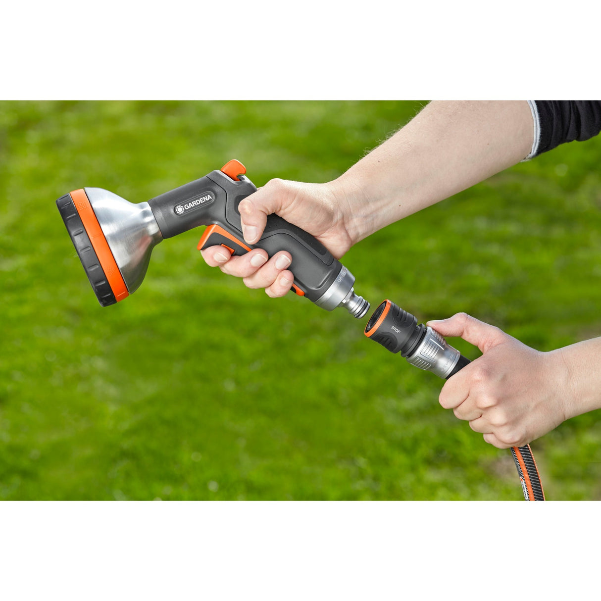 Gardena Premium Water Stop 13 mm (1 2) - 15 mm (5 8)