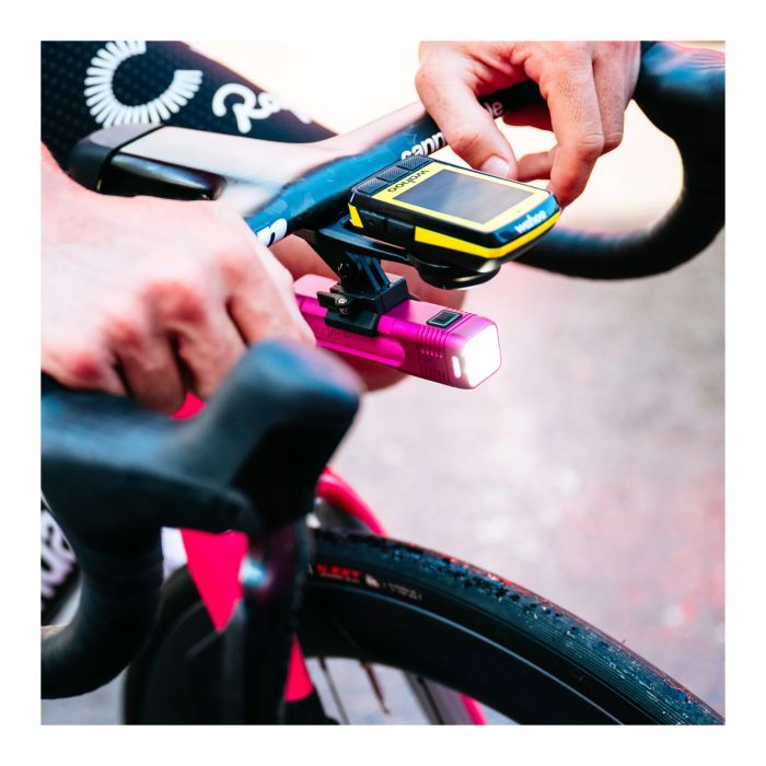 Knog blinder pro 900 limited - ef pro cycling pink
