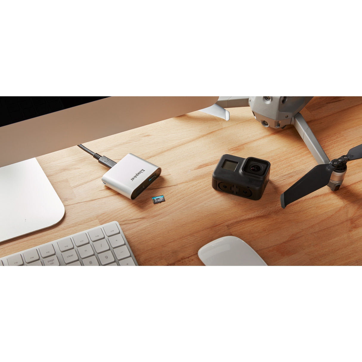 Lecteur microSD du flux de travail de Kingston