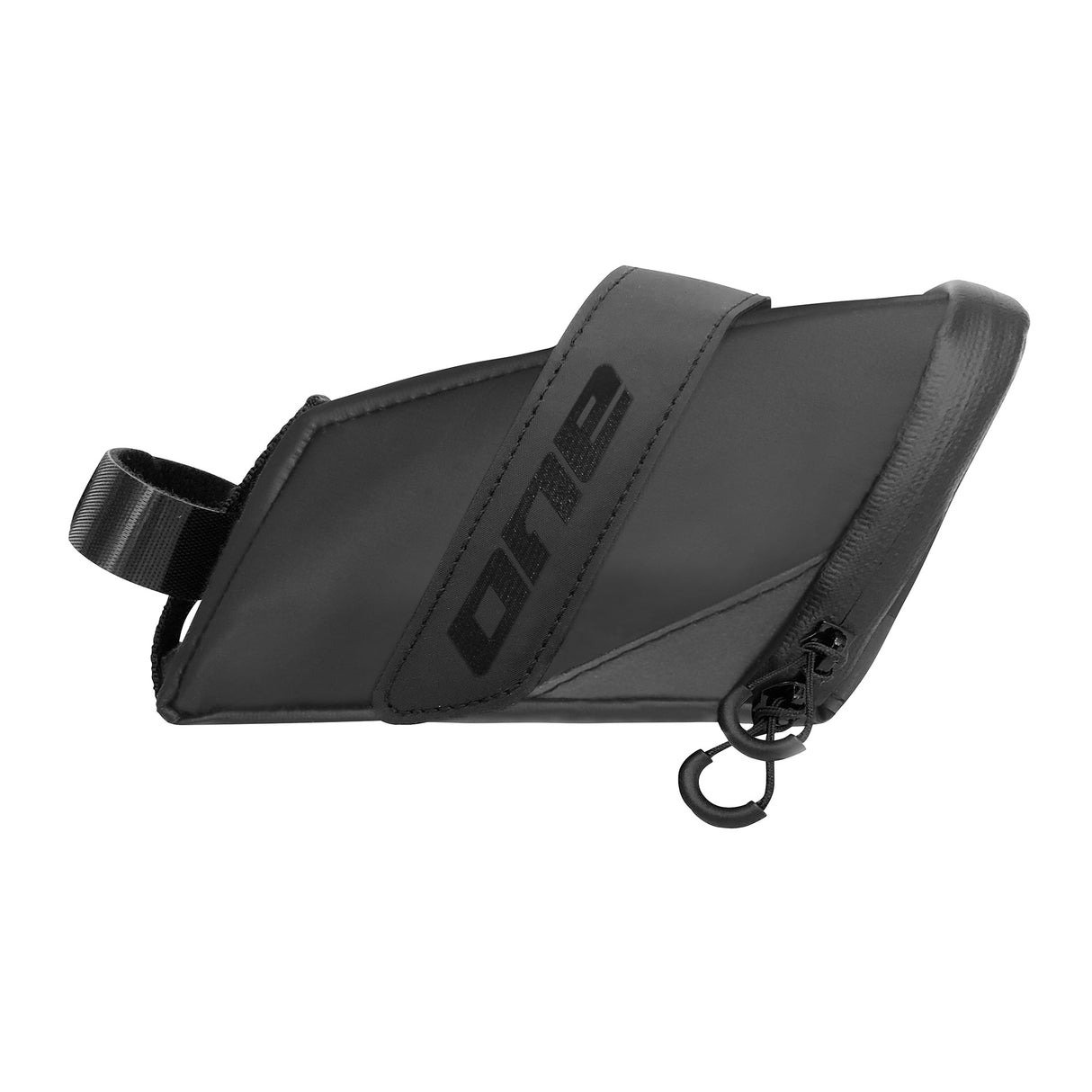Én sadelpose 50 l (700 ml) svart