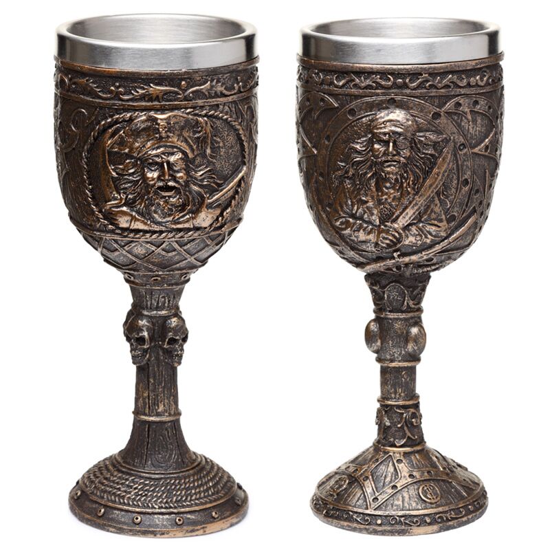Decorative brushed gold wood-effect pirate drinking cup