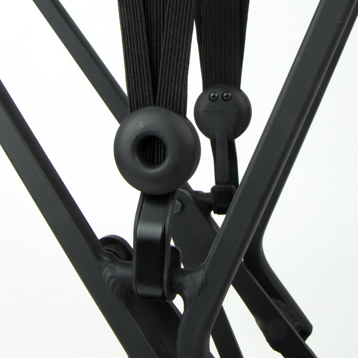 Qibbel widk triobinder øje med krog 24+2x12mm sort chinin