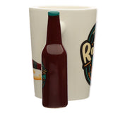 Piuttosto beve birra - maneggiare la maniglia delle tazze in ceramica