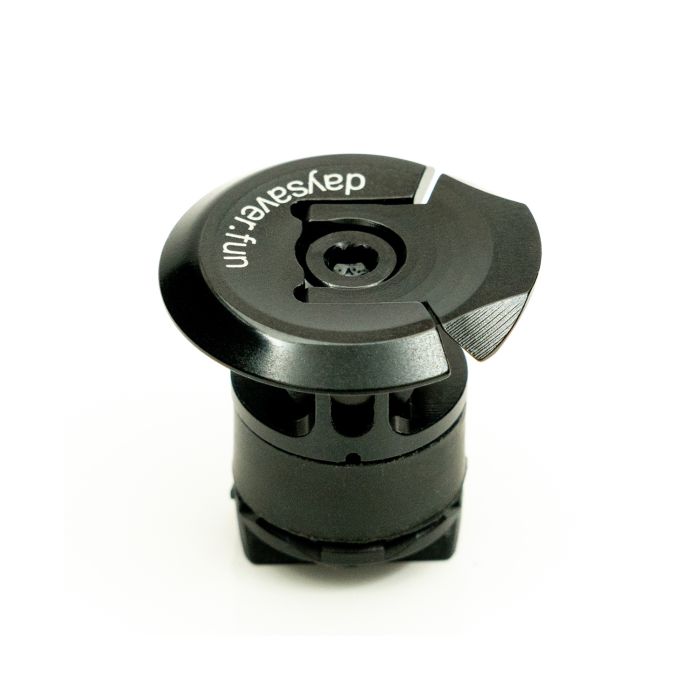 Stans Stan's incredible dart handlebar mount