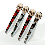 Skull og roser dannet pinsett
