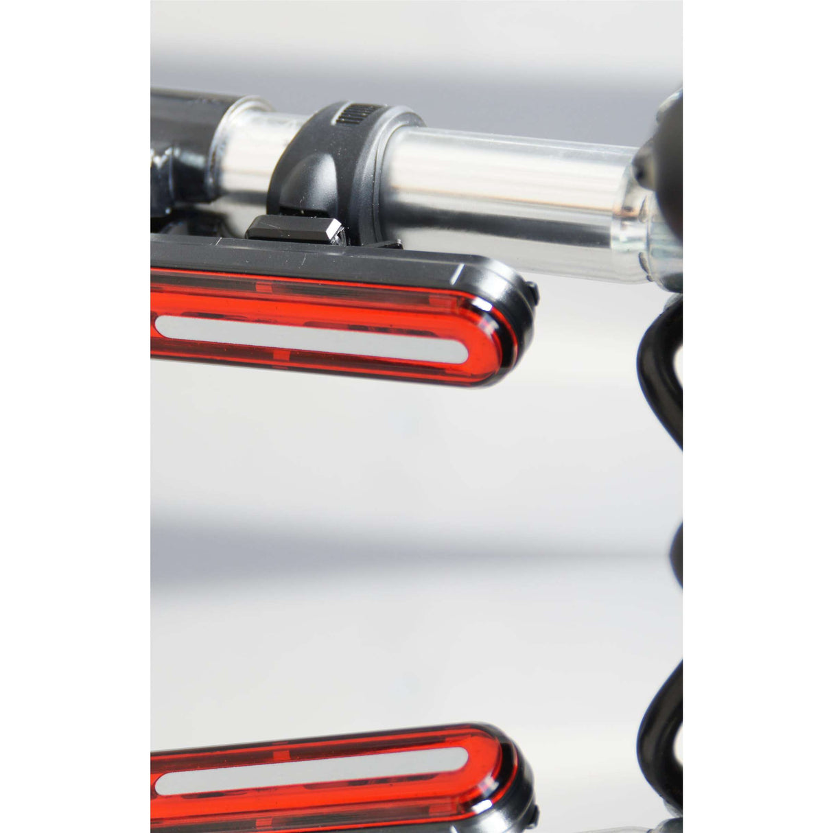 Urbanproof bakljus uppladdningsbart ultraljus