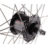 Roland forhjul 28 x 1 5 8 x 1 3 8 tommers hub dynamo svart