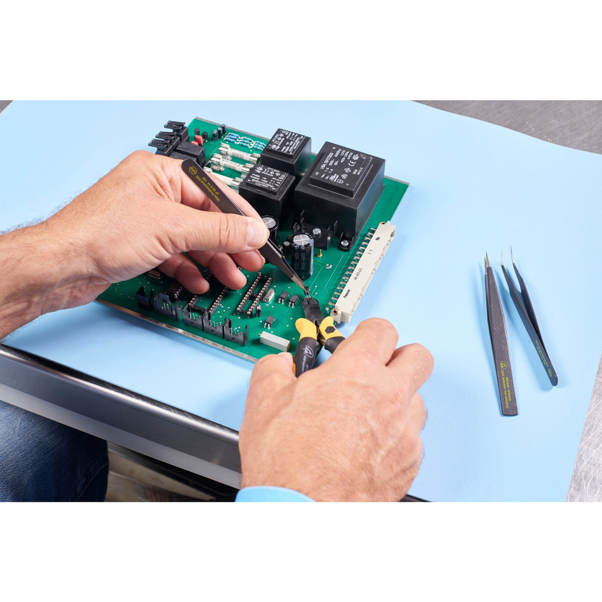 WIHA SMD Pinced Set Professional ESD