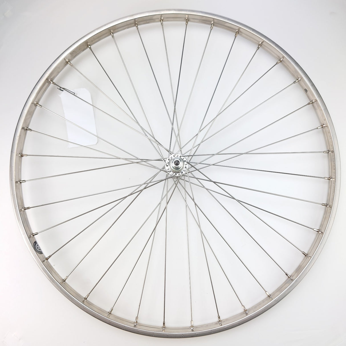 Front wheel 28 ws33 alu