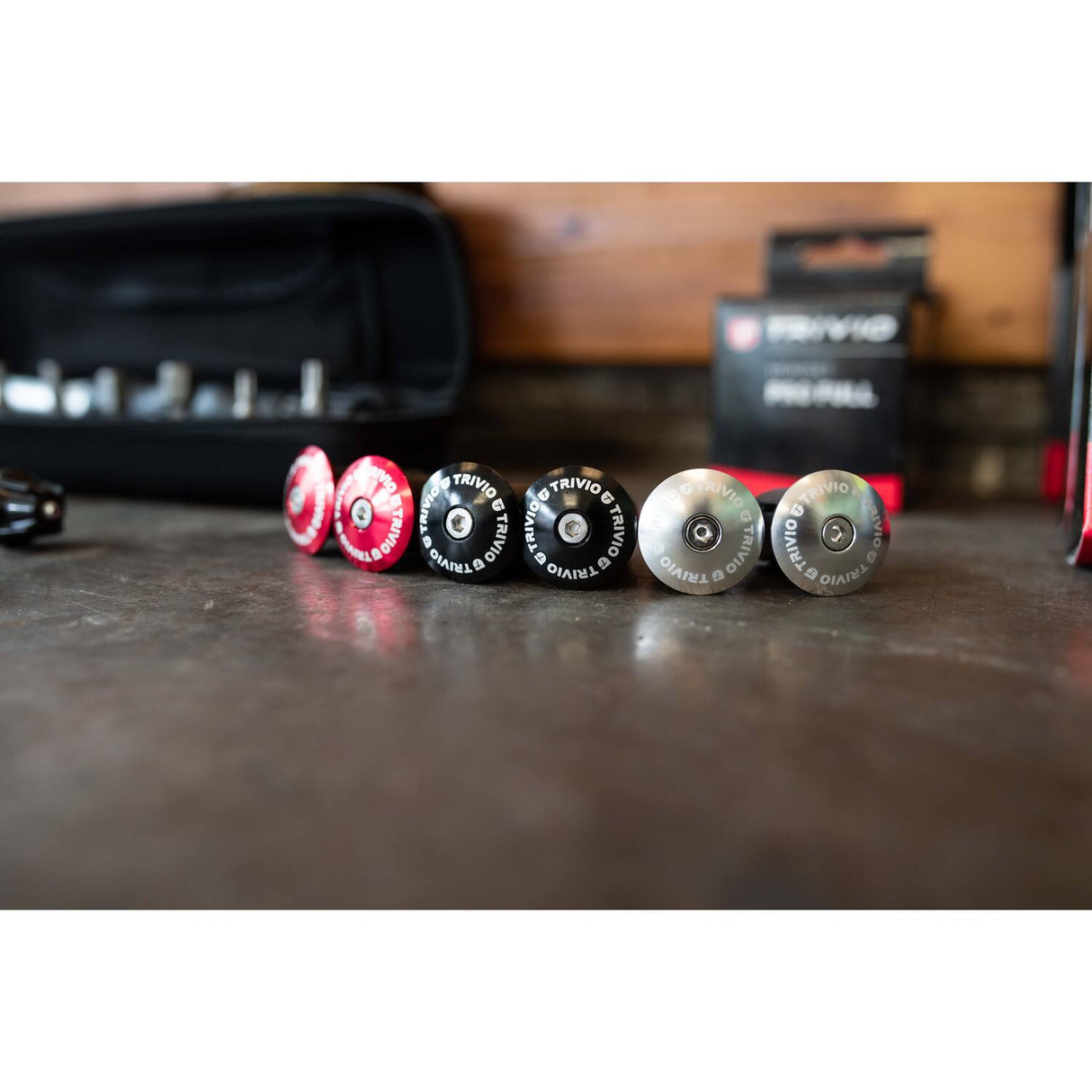 Trivio - race handlebar plug aluminum black - 2 pcs.