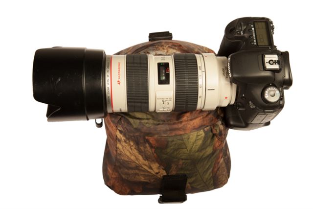 Buteo Photo Gear Bean Bag 1 saddle model with carrying strap