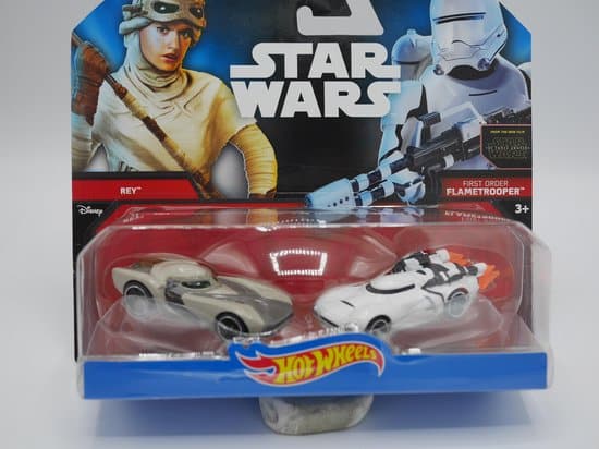 Hasbro star wars 2 cars rey together with first order flametrooper