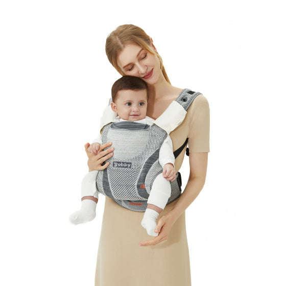 Chipolino Bobby ergonomesche Puppelchen Carrier mat Hood Fly a Bolony Grey