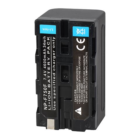Falcon Eyes 2 x battery NP-F750 + battery charger SP-CHG for LED lamp