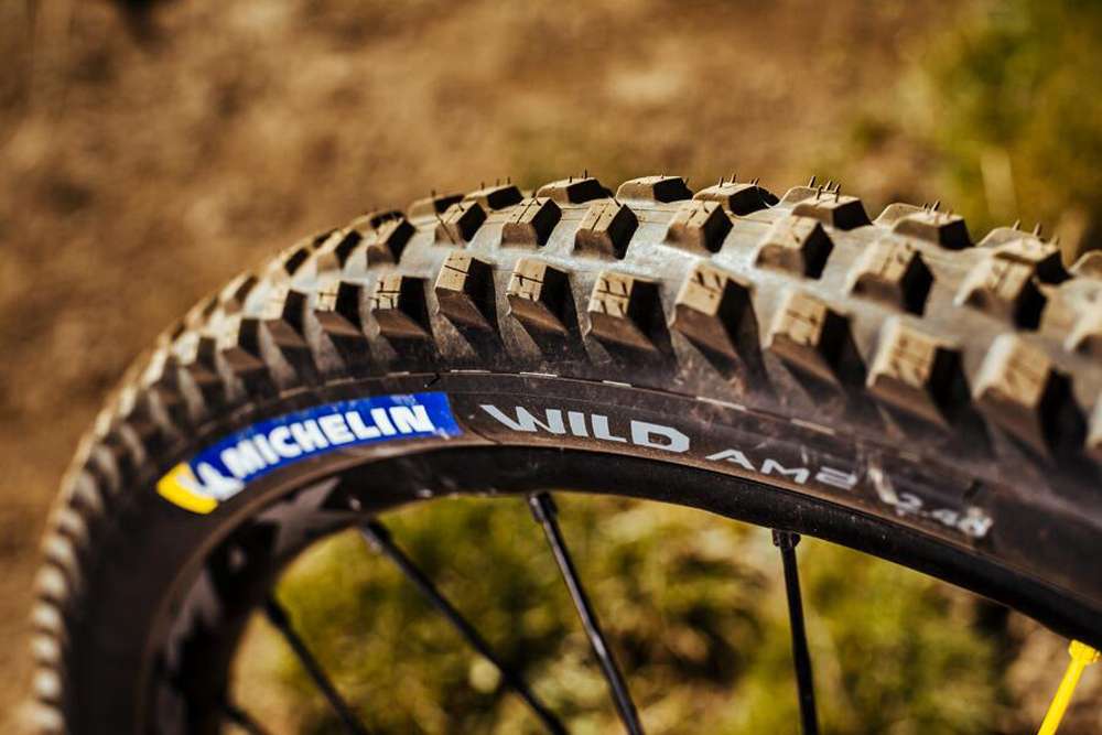 Michelin wild am2 competition 29 folding tire