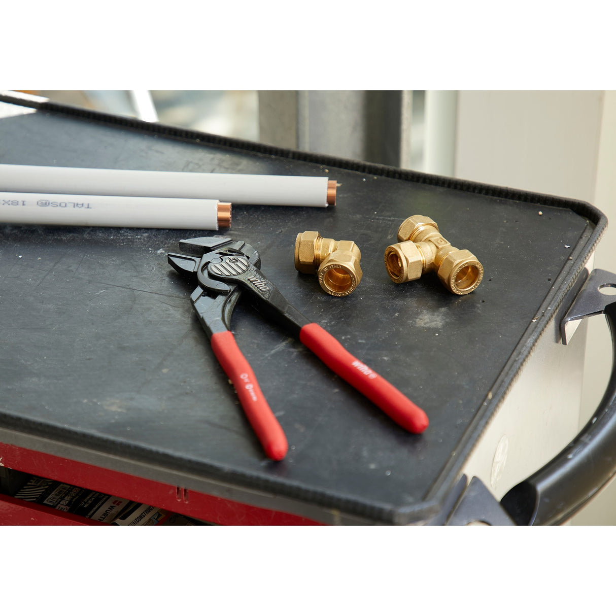 Wiha Classic Pliers Wrench (red)