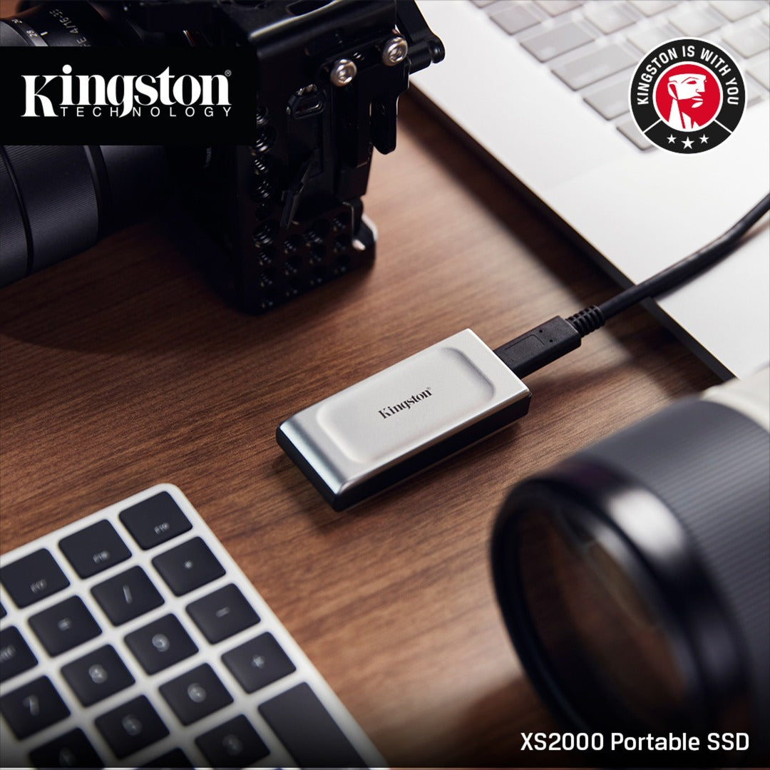 Kingston XS2000 Portable 2 TB External SSD (Silver Black, SXS2000 2000G, USB-C 3.2 (20 Gbit/s))