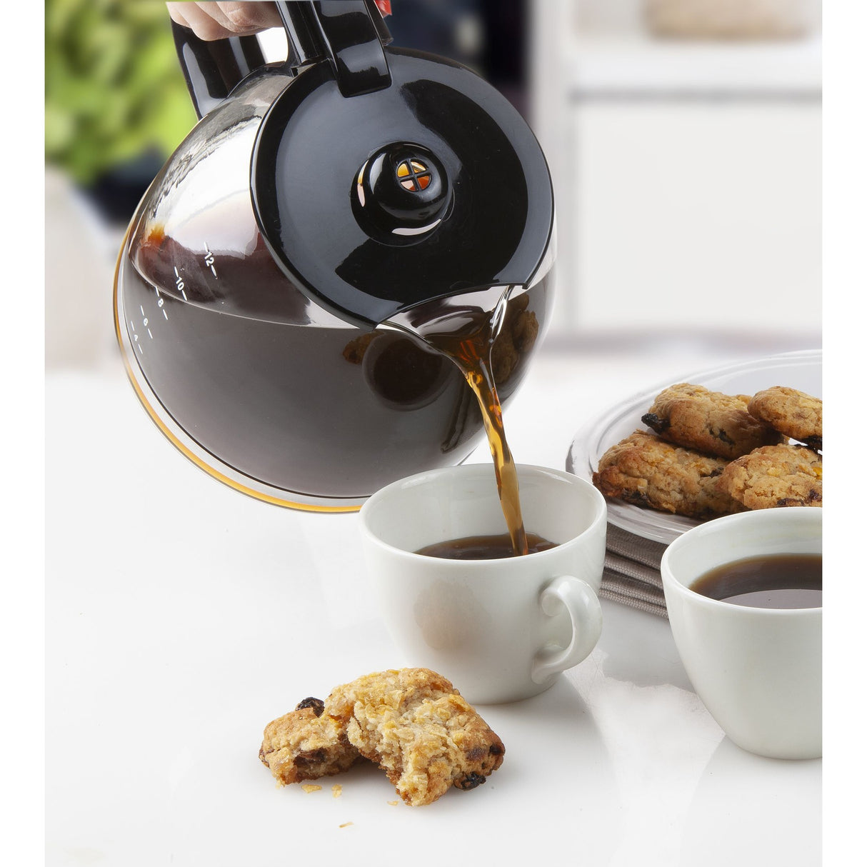 Cafetera Domo con temporizador y display DO708K