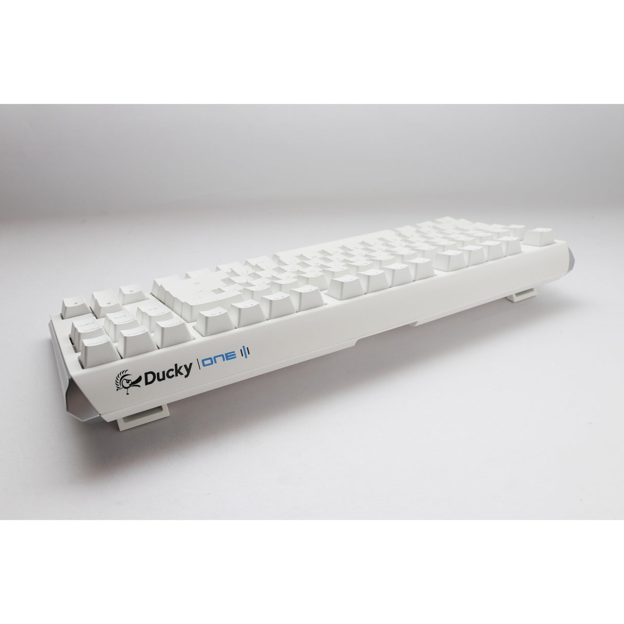 Ducky One 3 Classic Pure White TKL, keyboard (white, US layout, Cherry MX Silent Red, RGB LED, double-shot PBT, hot-swappable, Quack Mechanics, 80%)