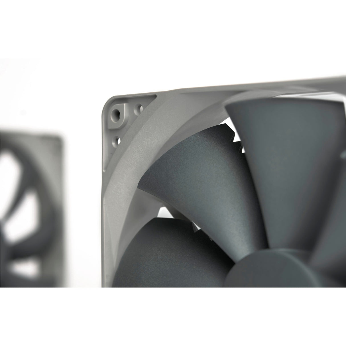 Noctua Noctua NF-P14S Redux-1500 PWM