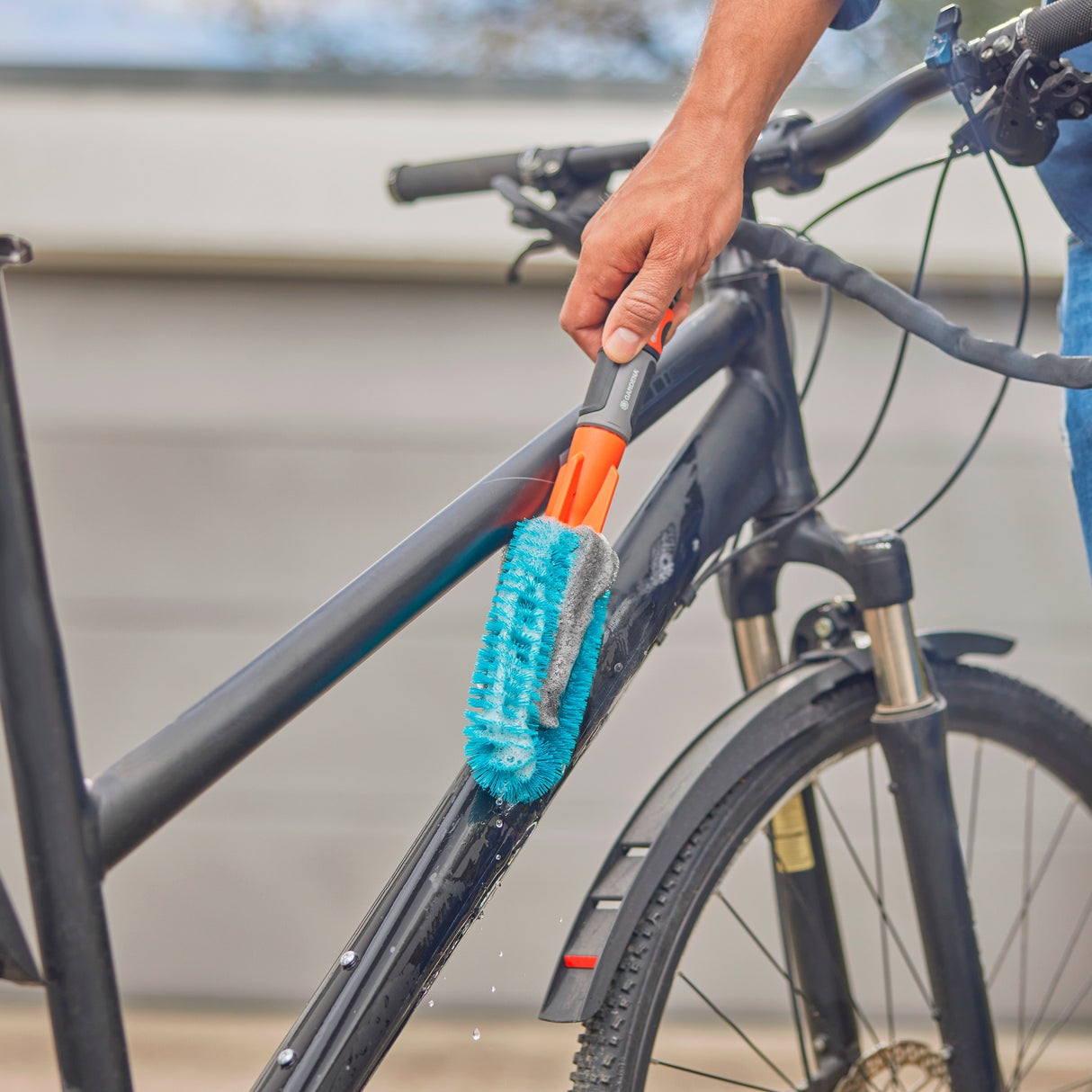 Gardena Cleansystem Fietswasset, s štětcem na kole, hadice E