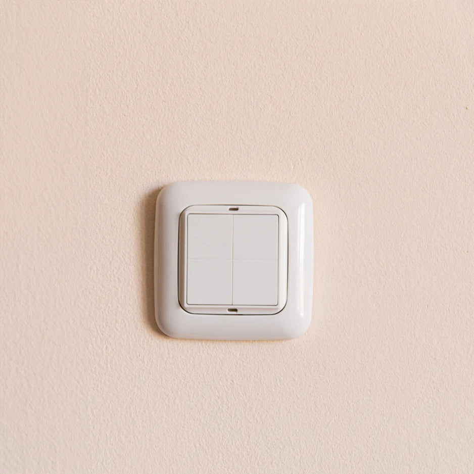 Shelly Blu Wall Switch 4 + Gira Merten adapter switch (white, Bluetooth 4.2)