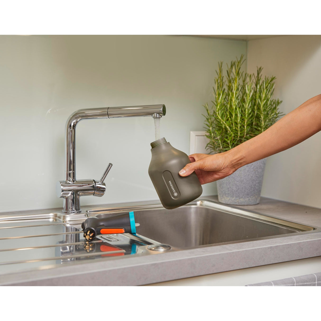 Gardena pump sprayer 0.75L