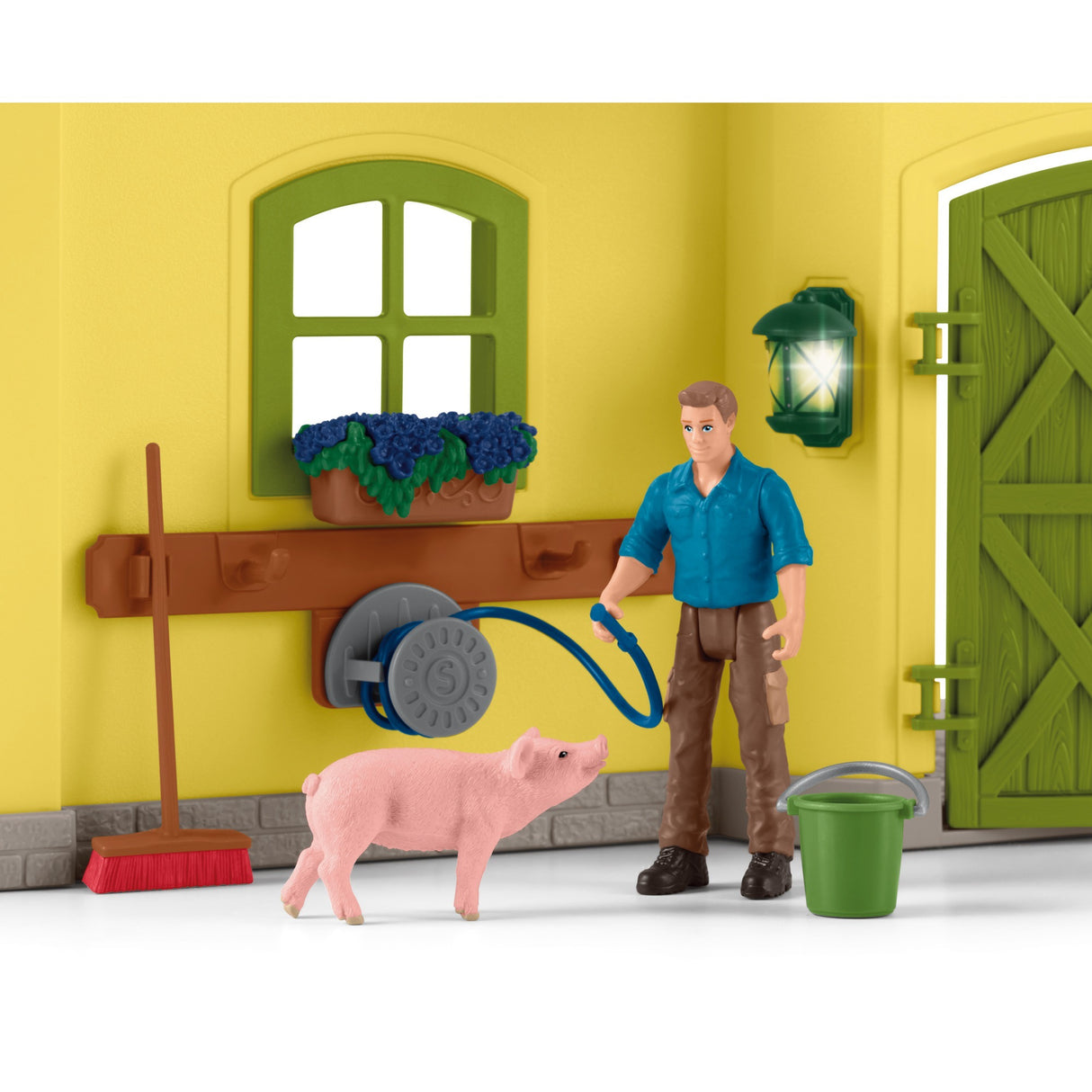 Schleich Farm World Stor stabil 42605