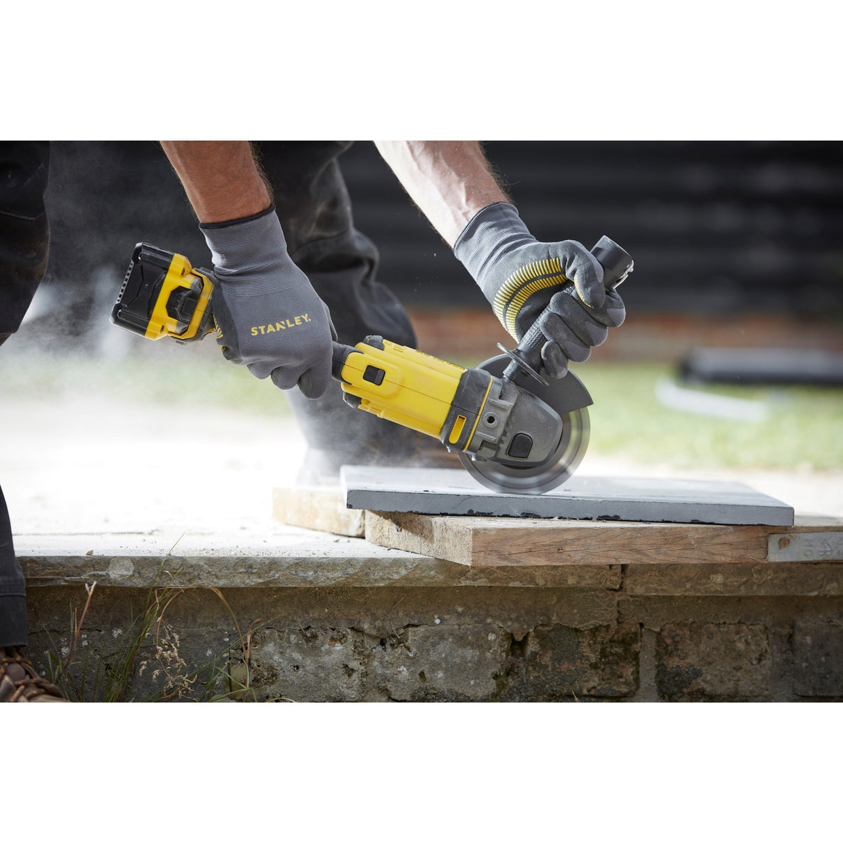 Stanley Fatmax V20 18V Apercours Grijer