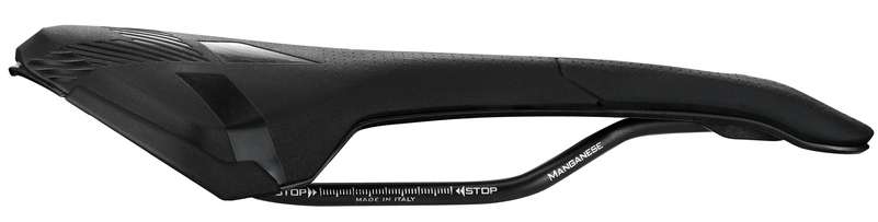 Selle italia x-lr air cross superflow saddle