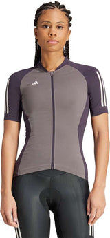 Adidas ess - women's jersey