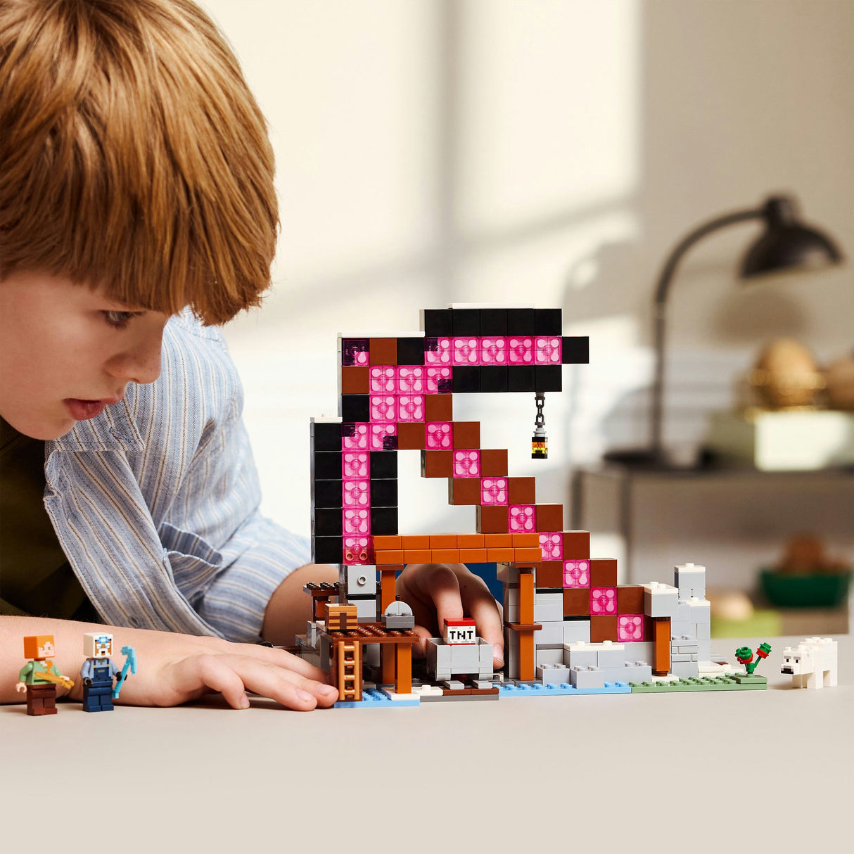 Lego minecraft 21277 hakkeminen