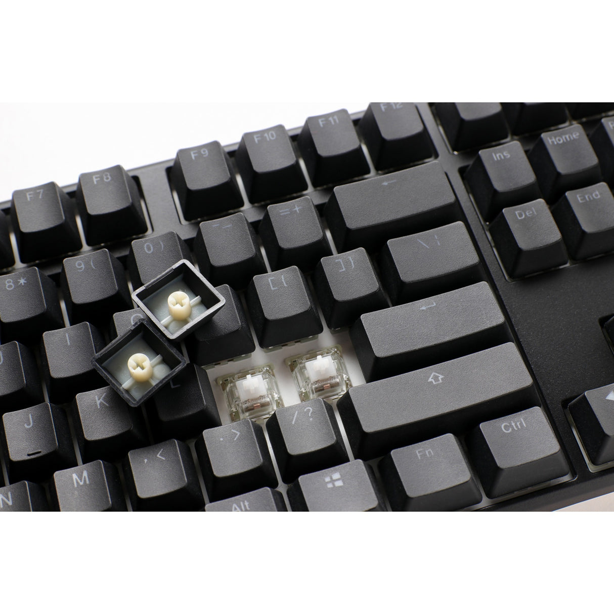 Ducky One 3 Classic, keyboard (black white, US layout, Cherry MX blue, RGB LED, double-shot PBT, hot-swappable, Quack Mechanics)