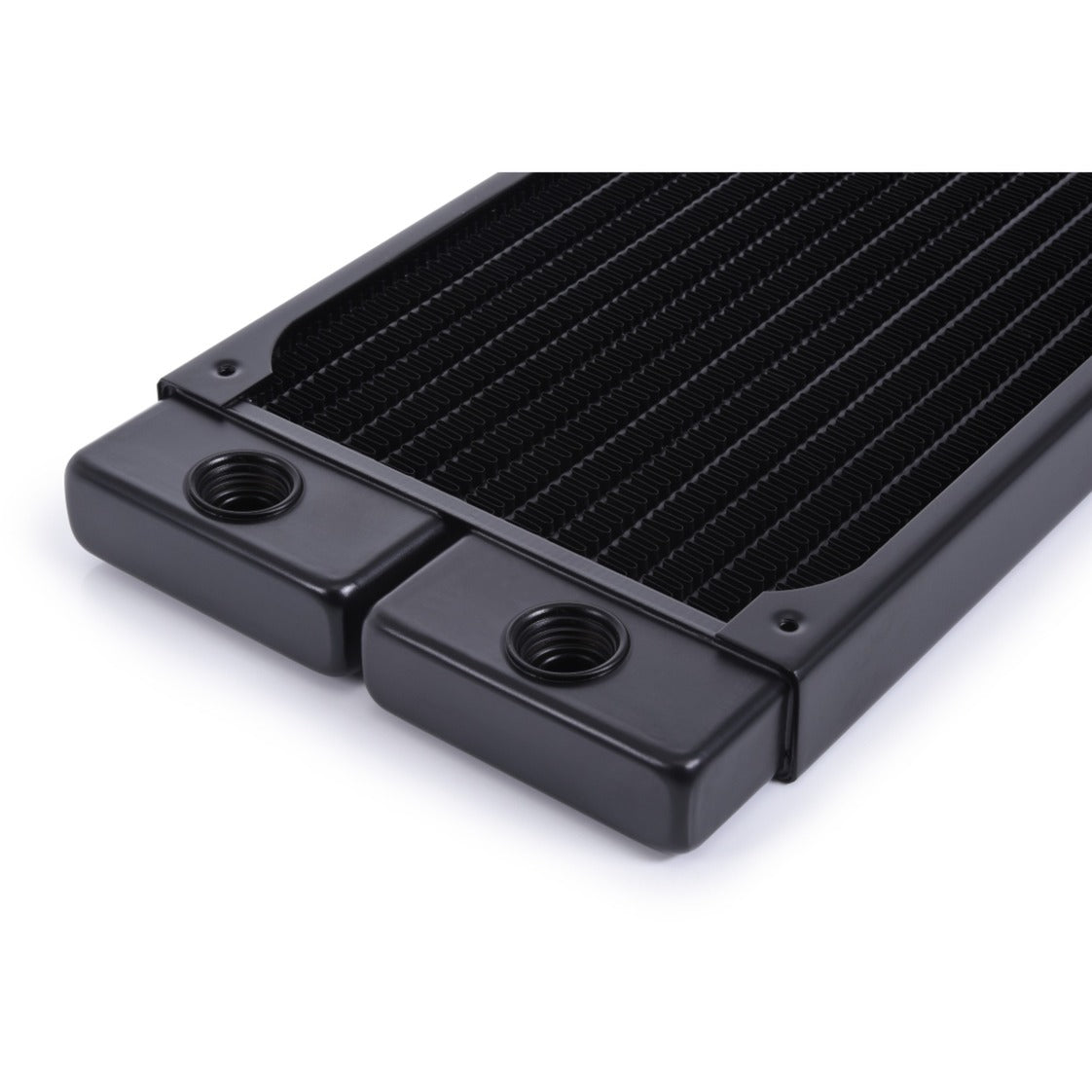 Alphacool nexxxos st20 hpe full copper 360mm radiator (zwart)