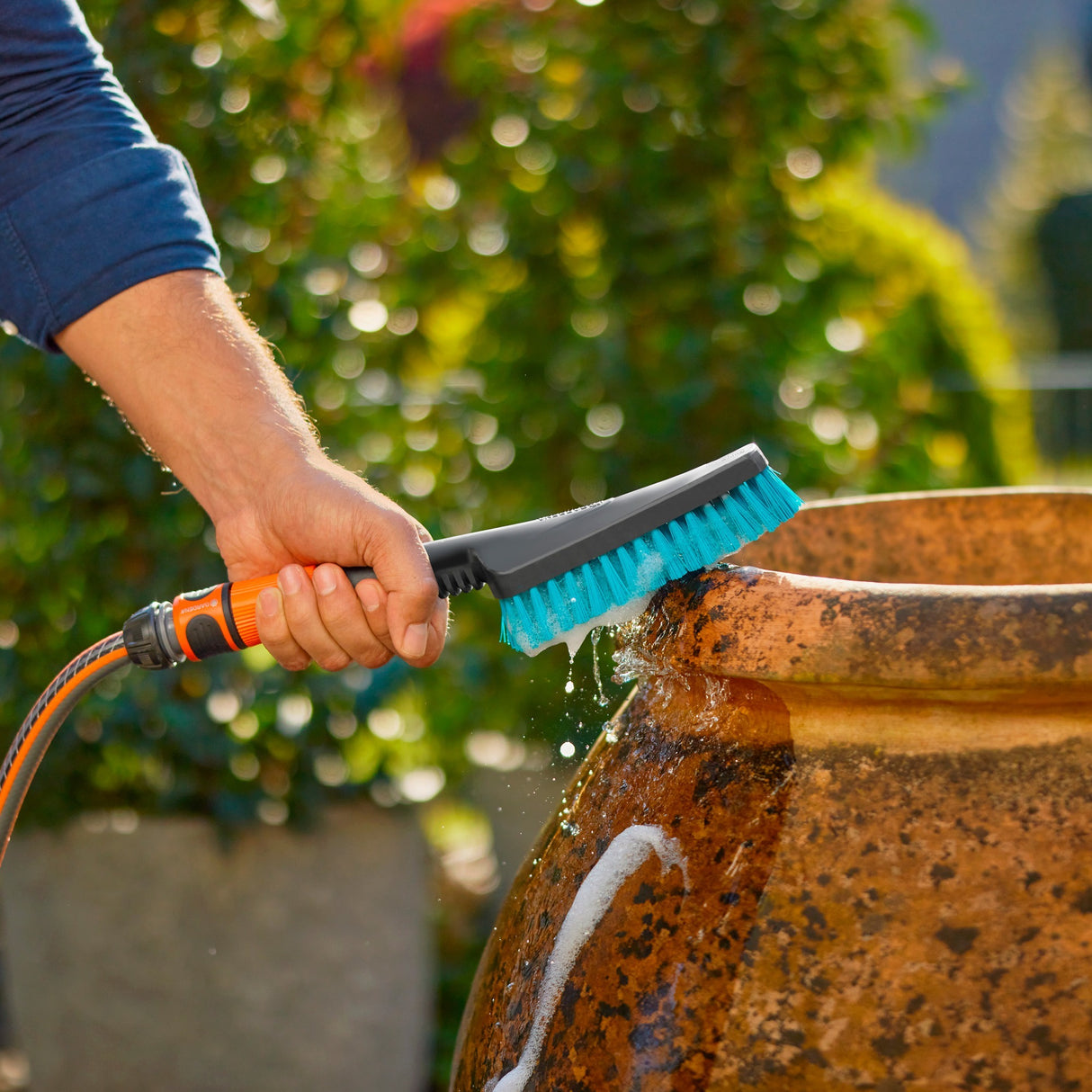 Gardena Cleansystem Hand Brush S hard, with hose connection wash brush (grey turquoise, 18844-20)