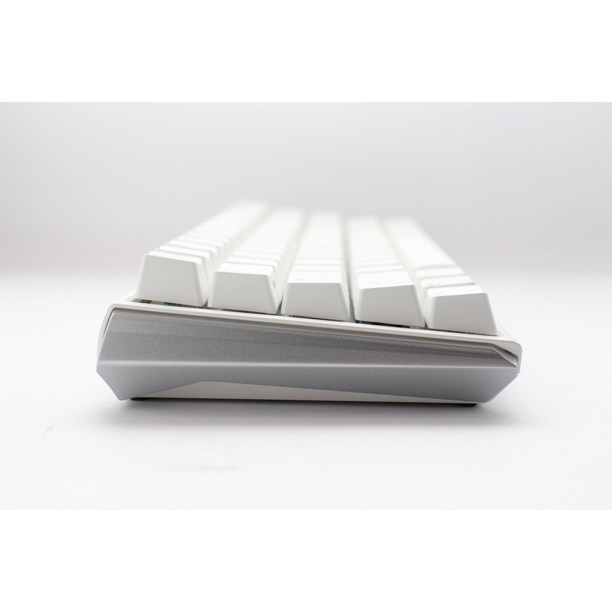 Ducky One 3 Classic Pure White SF, keyboard (white, US layout, Cherry MX Brown, RGB LED, double-shot PBT, hot-swappable, Quack Mechanics, 65%)