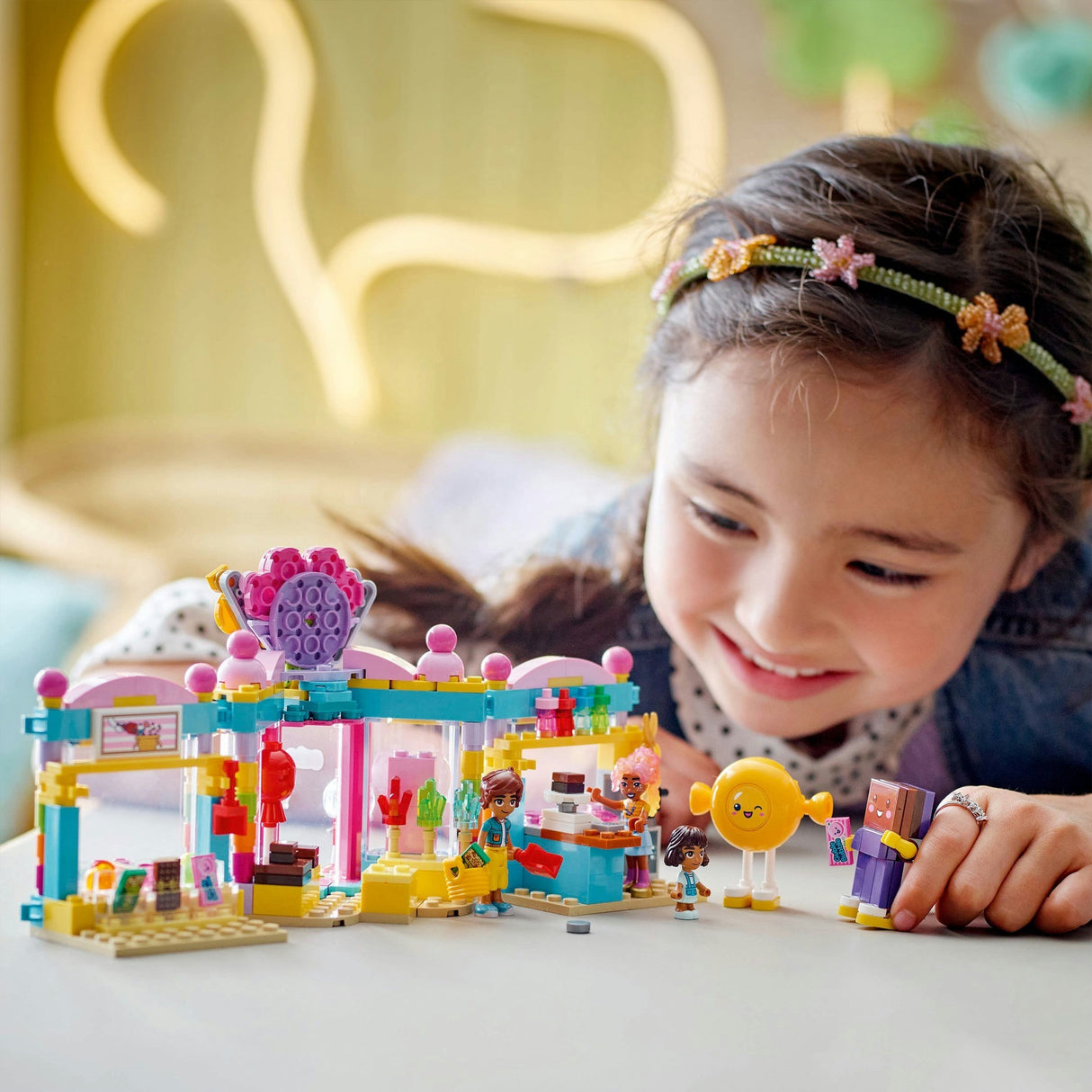 Lego Friends 42649 Negozio di caramelle di Heartlake City