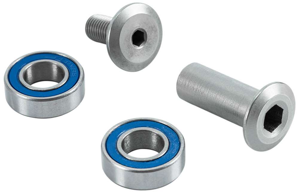 Cube chain stay bearing set stereo hybrid
